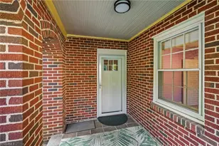 1708 Grace St, Winston-Salem, NC 27103 - Photo 5