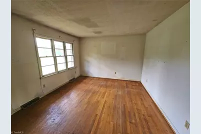 1234 S Third Street, Mebane, NC 27302 - Photo 3