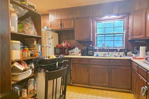 810 Sherrilwood Dr, Greensboro, NC 27406 - Photo 5