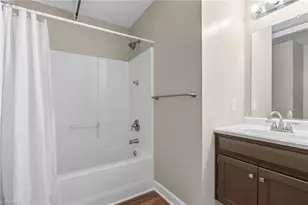 109 McCleskey Dr, Yadkinville, NC 27055 - Photo 21
