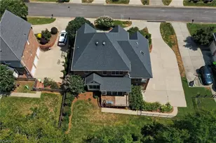 145 Ashbourne Lake Ct, Clemmons, NC 27012 - Photo 3