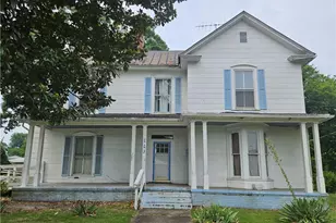 223 Lawsonville Ave, Reidsville, NC 27320 - Photo 1
