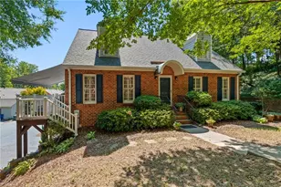 518 Tanners Park Ct, Winston-Salem, NC 27101 - Photo 3