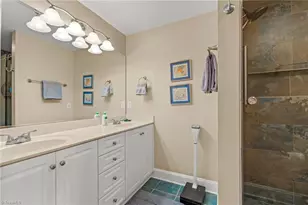 518 Tanners Park Ct, Winston-Salem, NC 27101 - Photo 17
