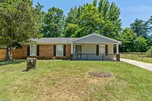 1720 Gavin Dr, High Point, NC 27260 - Photo 1