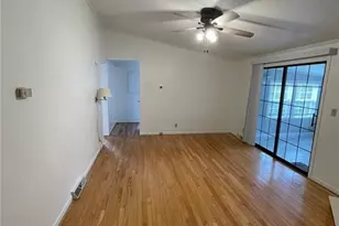 1041 Brooks Rd, Reidsville, NC 27320 - Photo 9