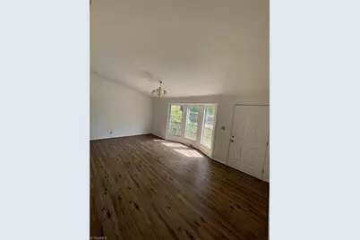 1041 Brooks Road, Reidsville, NC 27320 - Photo 17