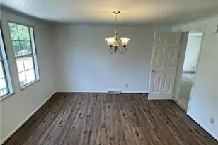 1041 Brooks Rd, Reidsville, NC 27320 - Photo 23