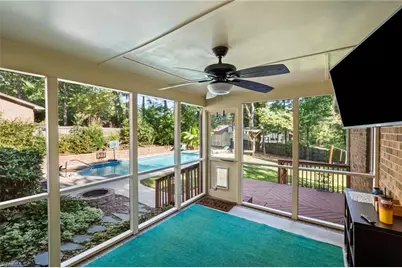 4400 Oak Hollow Drive, High Point, NC 27265 - Photo 31