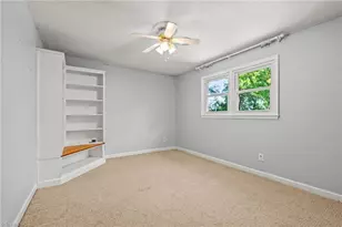 4400 Oak Hollow Dr, High Point, NC 27265 - Photo 25