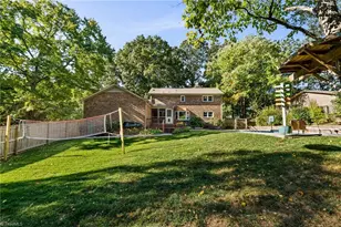 4400 Oak Hollow Dr, High Point, NC 27265 - Photo 39