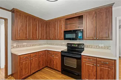 4400 Oak Hollow Drive, High Point, NC 27265 - Photo 11