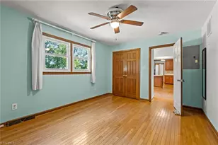 4400 Oak Hollow Dr, High Point, NC 27265 - Photo 17