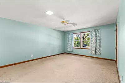 4400 Oak Hollow Drive, High Point, NC 27265 - Photo 21