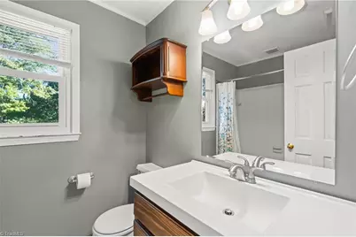 4400 Oak Hollow Drive, High Point, NC 27265 - Photo 27