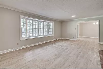 864 Parkview Street, Asheboro, NC 27203 - Photo 3