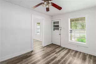 570 Mission Rd, Winston-Salem, NC 27103 - Photo 7