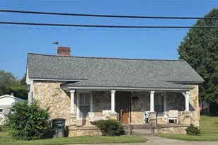 123 Fieldcrest Rd, Eden, NC 27288 - Photo 1
