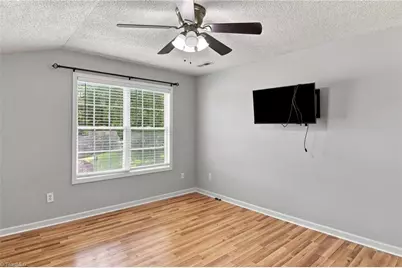 4106 Clovelly Drive, Greensboro, NC 27406 - Photo 23