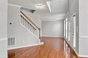 4106 Clovelly Dr, Greensboro, NC 27406 - Photo 5