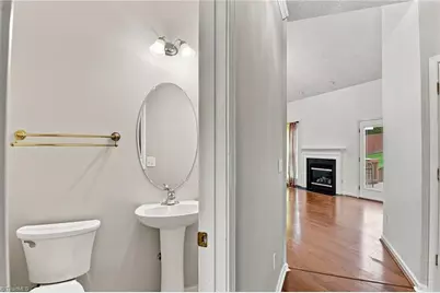 4106 Clovelly Drive, Greensboro, NC 27406 - Photo 17