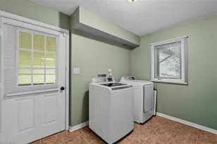 2016 Ledford Rd, Greensboro, NC 27406 - Photo 15