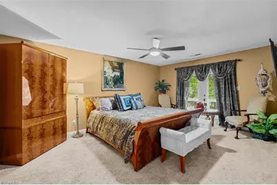 2016 Ledford Road, Greensboro, NC 27406 - Photo 13