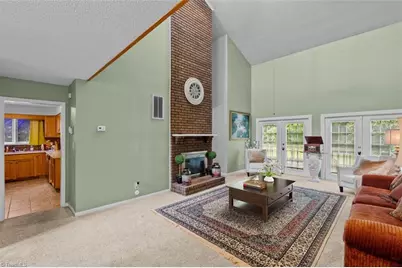 2016 Ledford Road, Greensboro, NC 27406 - Photo 5