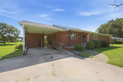 1700 Parham Drive, Graham, NC 27253 - Photo 3