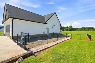 6135 Nc Hwy 62, Burlington, NC 27215 - Photo 47