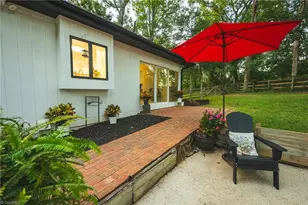 3750 11th St NE, Hickory, NC 28601 - Photo 9