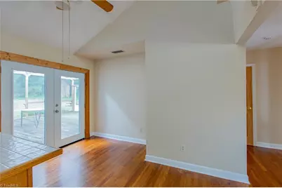 1511 Sharon Road, Winston-Salem, NC 27103 - Photo 7