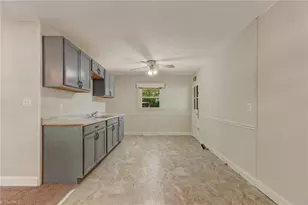 801 Grand Oaks Dr, Eden, NC 27288 - Photo 13