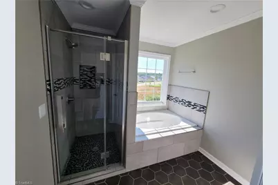 462 Everidge Road, Winston-Salem, NC 27103 - Photo 11