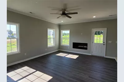 462 Everidge Road, Winston-Salem, NC 27103 - Photo 5