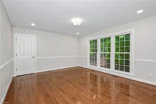 4301 Windlestraw Ln, Greensboro, NC 27410 - Photo 15