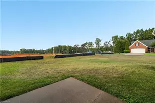107 Sunny Pl, Reidsville, NC 27320 - Photo 27
