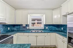 3825 Old Hollow Rd, Kernersville, NC 27284 - Photo 19