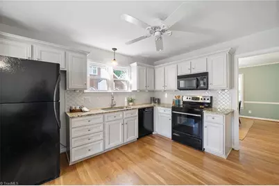 927 Vernon Avenue, Winston-Salem, NC 27106 - Photo 9