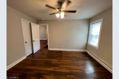 1006 W Bessemer Avenue, Greensboro, NC 27408 - Photo 11