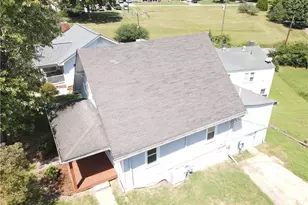 1054 N Bridge St, Elkin, NC 28621 - Photo 25