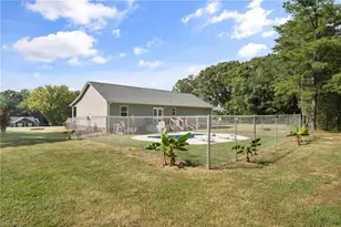6131 Old Salisbury Rd, Linwood, NC 27299 - Photo 29