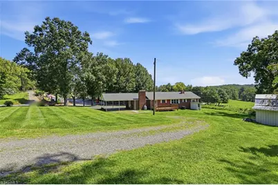 3438 E Pine Street, Mount Airy, NC 27030 - Photo 33