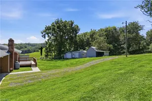 3438 E Pine St, Mount Airy, NC 27030 - Photo 31