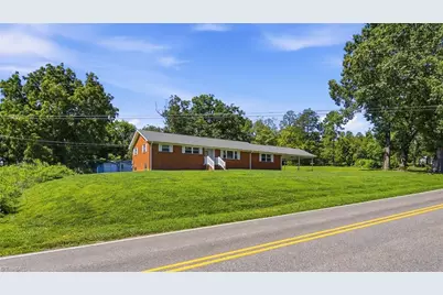 3438 E Pine Street, Mount Airy, NC 27030 - Photo 33