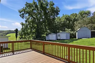 3438 E Pine St, Mount Airy, NC 27030 - Photo 29