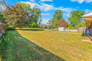 5752 Nylon Dr, Winston-Salem, NC 27105 - Photo 21