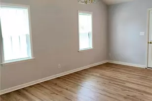 2025 Ardmore Village Ln, Winston-Salem, NC 27127 - Photo 5