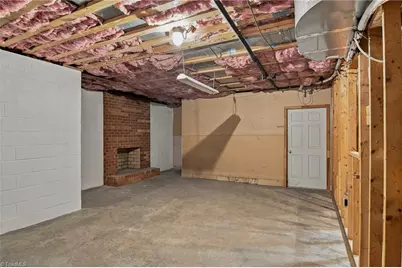 1014 Greenhurst Road, Winston-Salem, NC 27104 - Photo 33