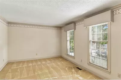 1014 Greenhurst Road, Winston-Salem, NC 27104 - Photo 7